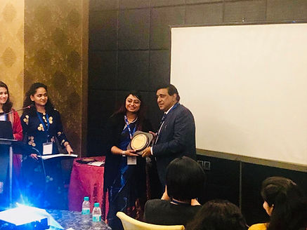 Receiving an award for holding the first National Palliative Care conference along with the RGCON in New Delhi – RGCIRC